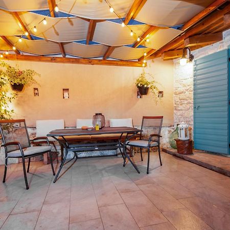 Apartment Delight City Rovigno Esterno foto